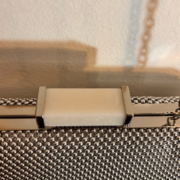 JESSICA MCCLINTOCK Silver Metallic Clutch Crossbody Bag Studded Look - Picture 4 of 15